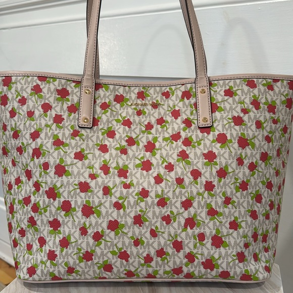 Michael Kors Bag Carter Rose Tote - Picture 4 of 17